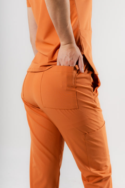 Summer terracota dama