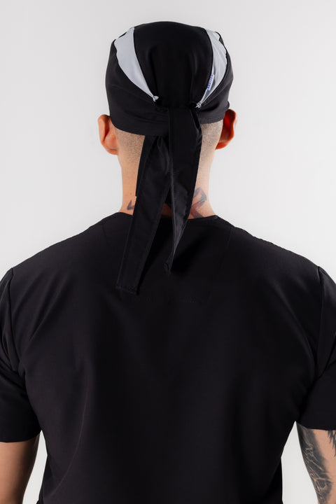 Gorro clásico negro-plata