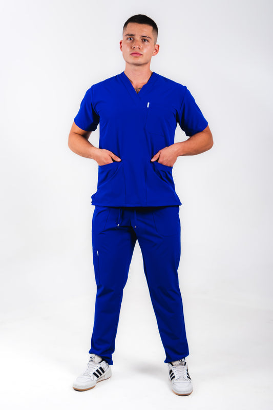 Uniforme quirúrgico para caballero color azul rey corte recto. modelo summer marca addisonscrubs.